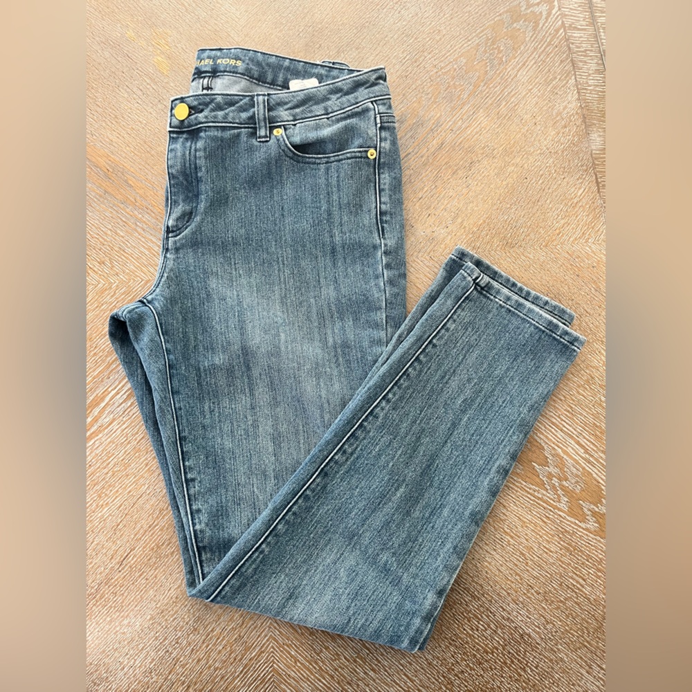 Michael Kors Blue Denim Jeans Sz 10 Waist 36” Inseam 28” Tapered Mid Rise Cotton